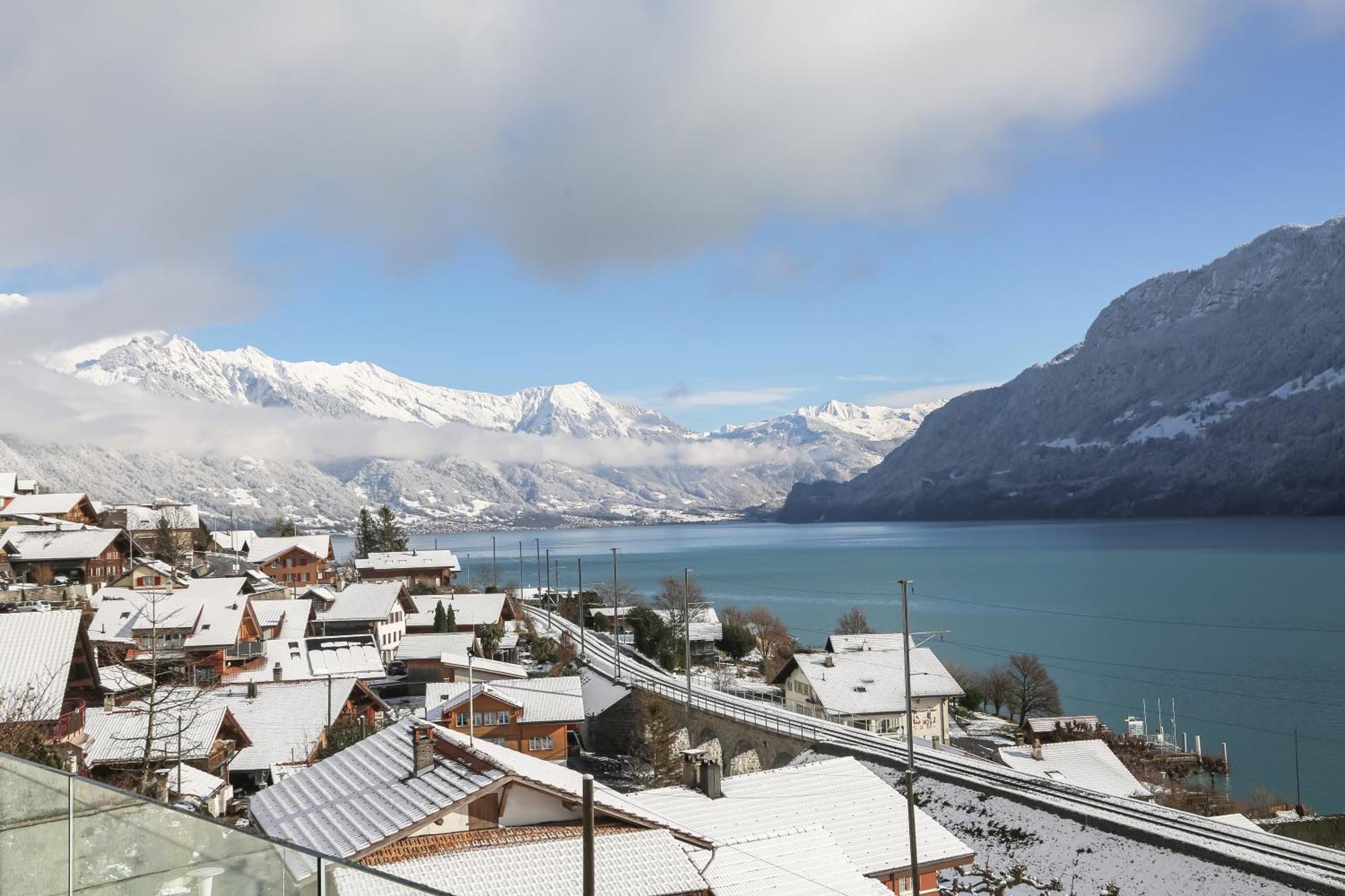 Hotel Lakeview Bei Interlaken Niederried bei Interlaken Extérieur photo